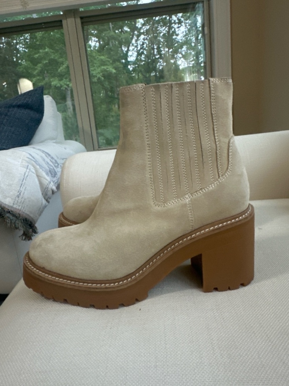 Jeffrey Campbell Suede Platform Ankle Boots Lug Sole Chunky 9.5